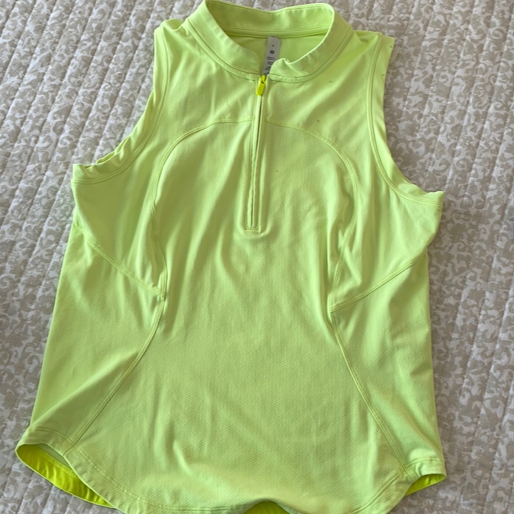 Lululemon tank, size 8